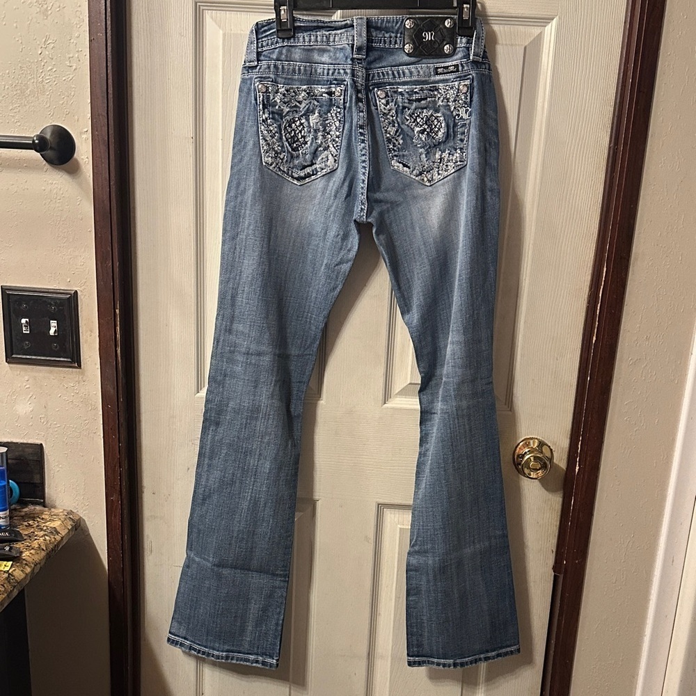 Miss Me Boot Cut Relaxed Jeans SIZE 28 Low Rise Inseam 34  Blue Women Teen - Picture 5 of 11